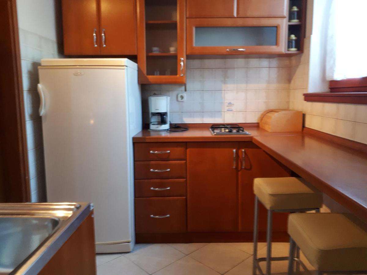 Apartman Studio Victoria Apartment Pula Bagian luar foto